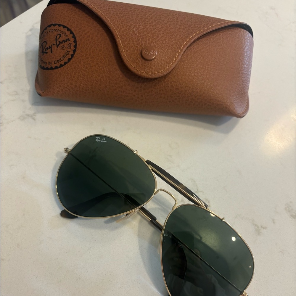 Ray Ban Aviators - Outdoorsman Havana Collection